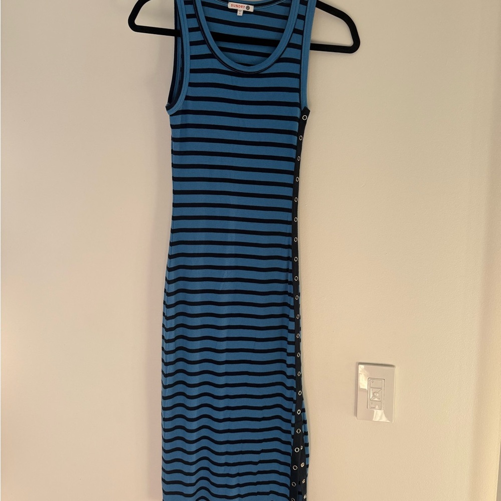 Sundry Ribbed Striped Snap Dress - Picture 8 of 9